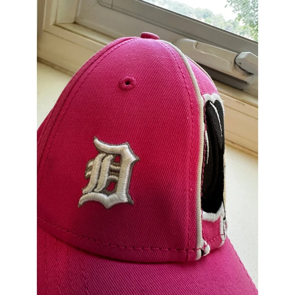 New Era 9FORTY Star Wars Princess Leia Detroit Tigers Pink Youth Hat Adjustable